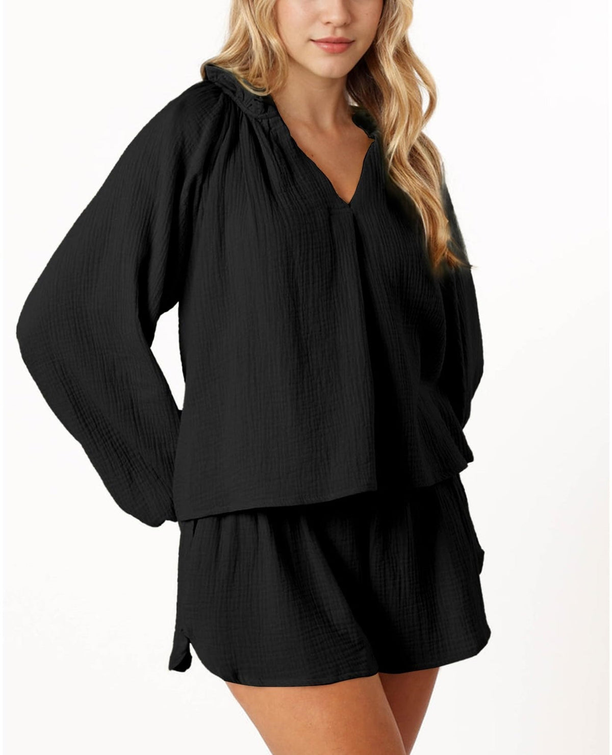 Women's Ruffle Long Sleeve Top and Shorts Two Piece Set With Pockets