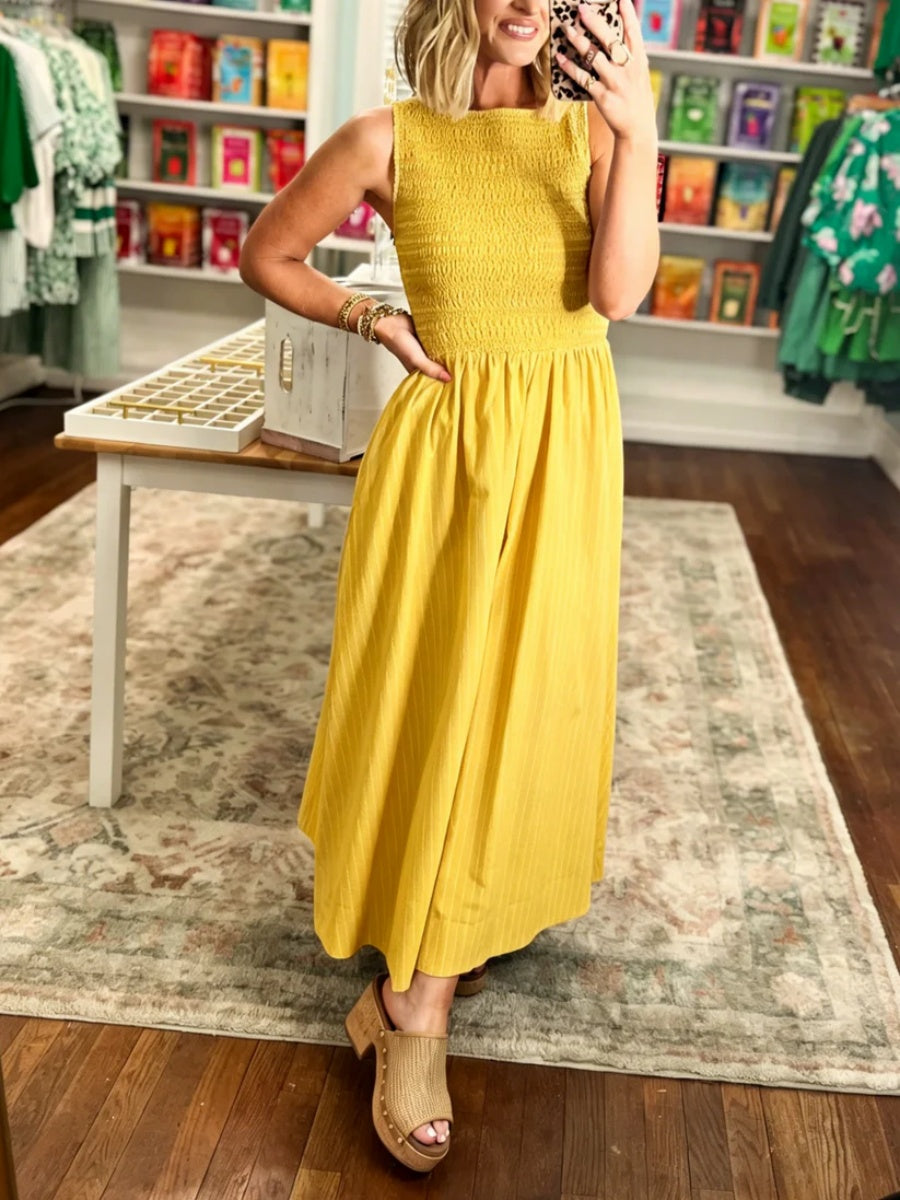 Women's Smocked Sleeveless Maxi Dress
