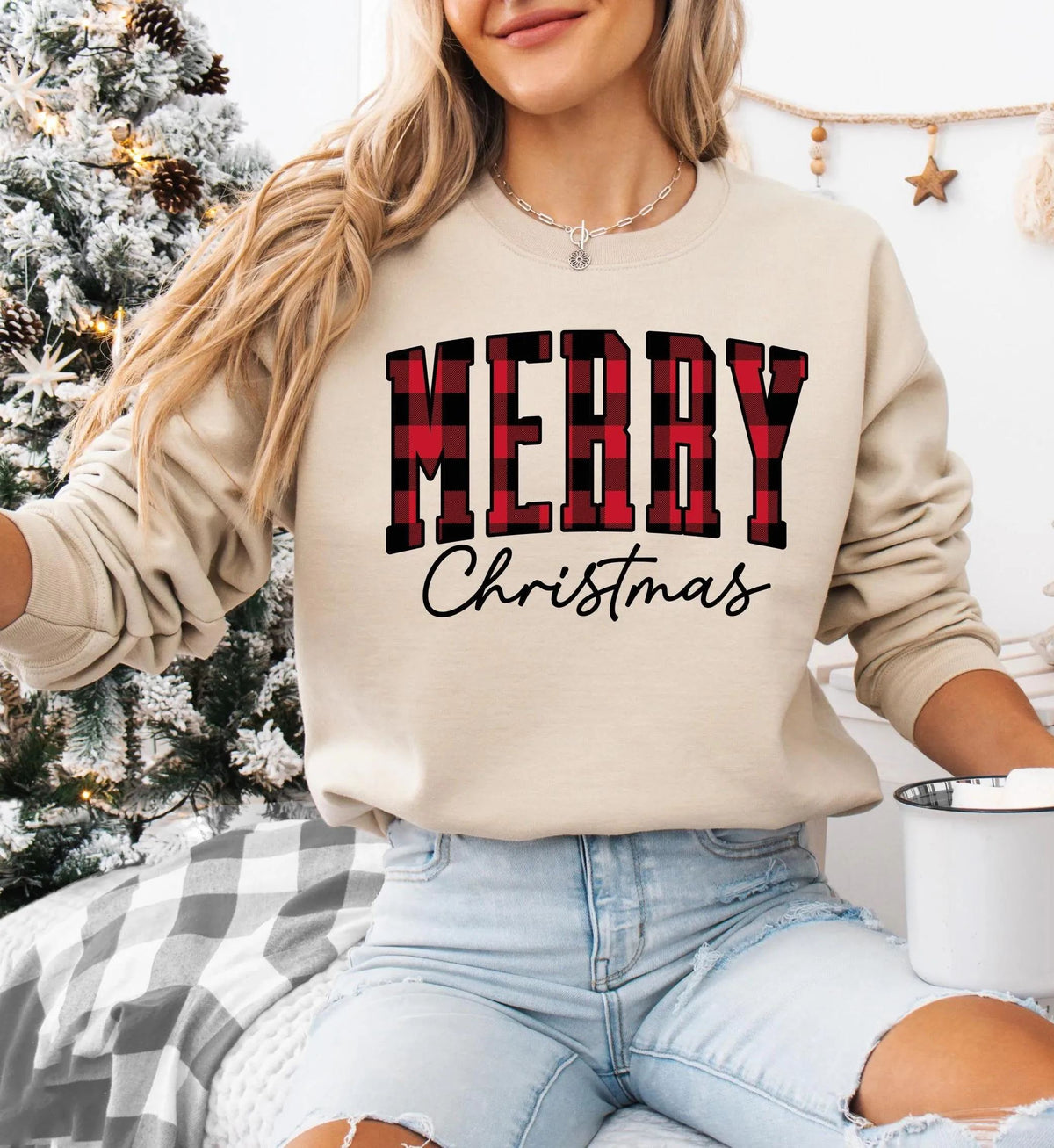 "Merry Christmas" Plaid Graphic Sweatshirt