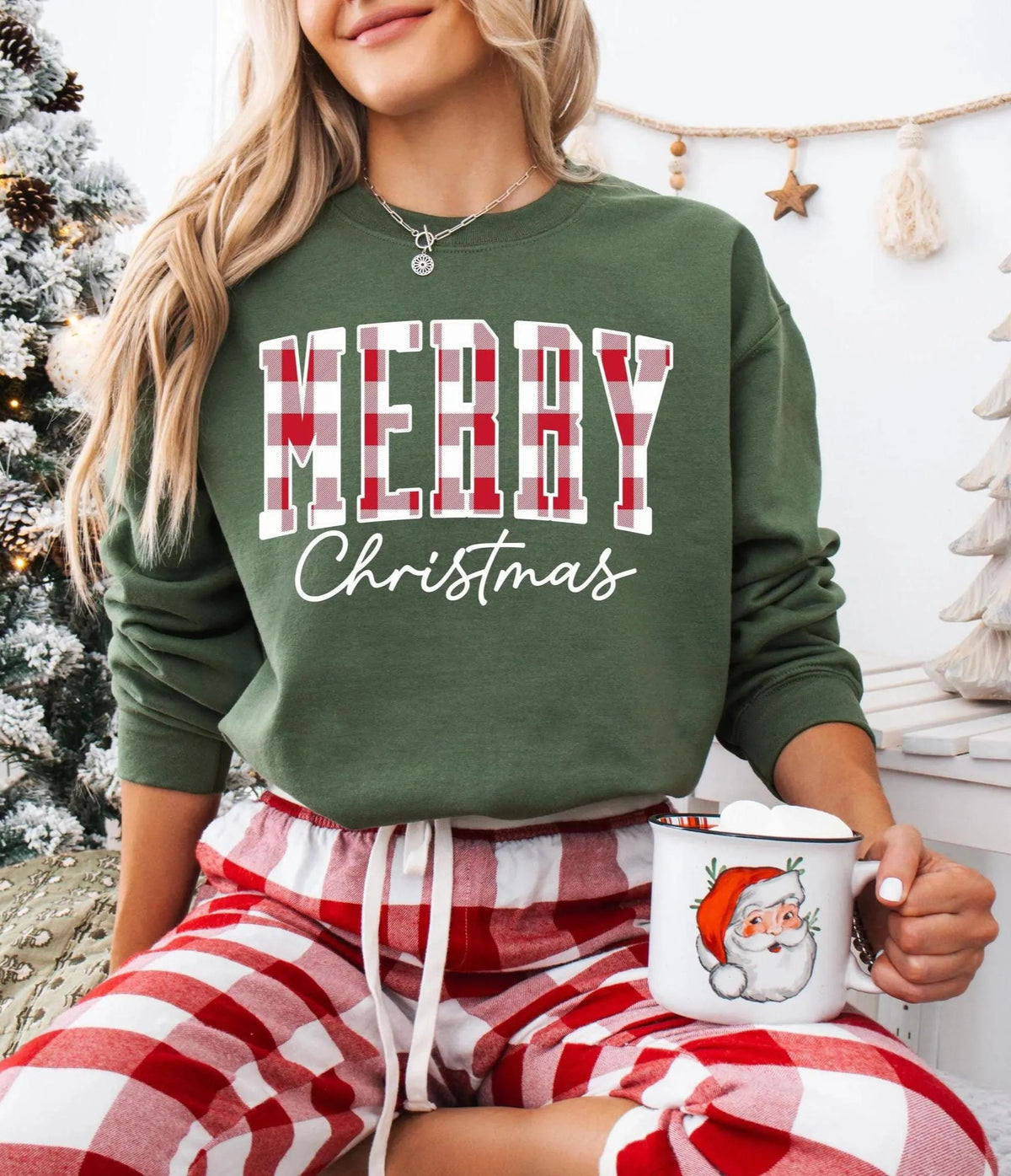 "Merry Christmas" Plaid Graphic Sweatshirt