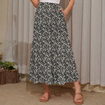 Women's High Waisted Elastic Chiffon Tiered Pleated Maxi Skirt Boho Long Skirt with Side Pockets Solid & Floral Print Summer Bottom Outfits