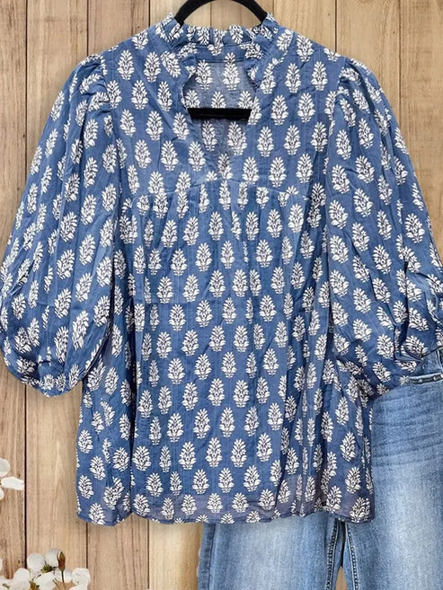 Women's V-Neck & Stand Collar Printed 3/4 Sleeve Blouse