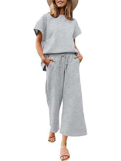 Women's Short Sleeve Tops and Cropped Wide Leg Pants Sweatsuit