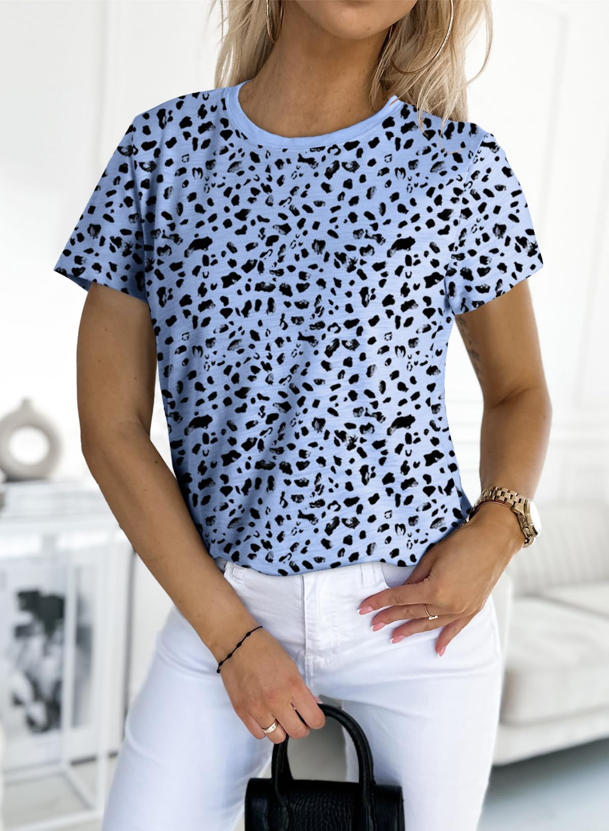 Women's Cheetah Print Crew Neck Short Sleeve T Shirt
