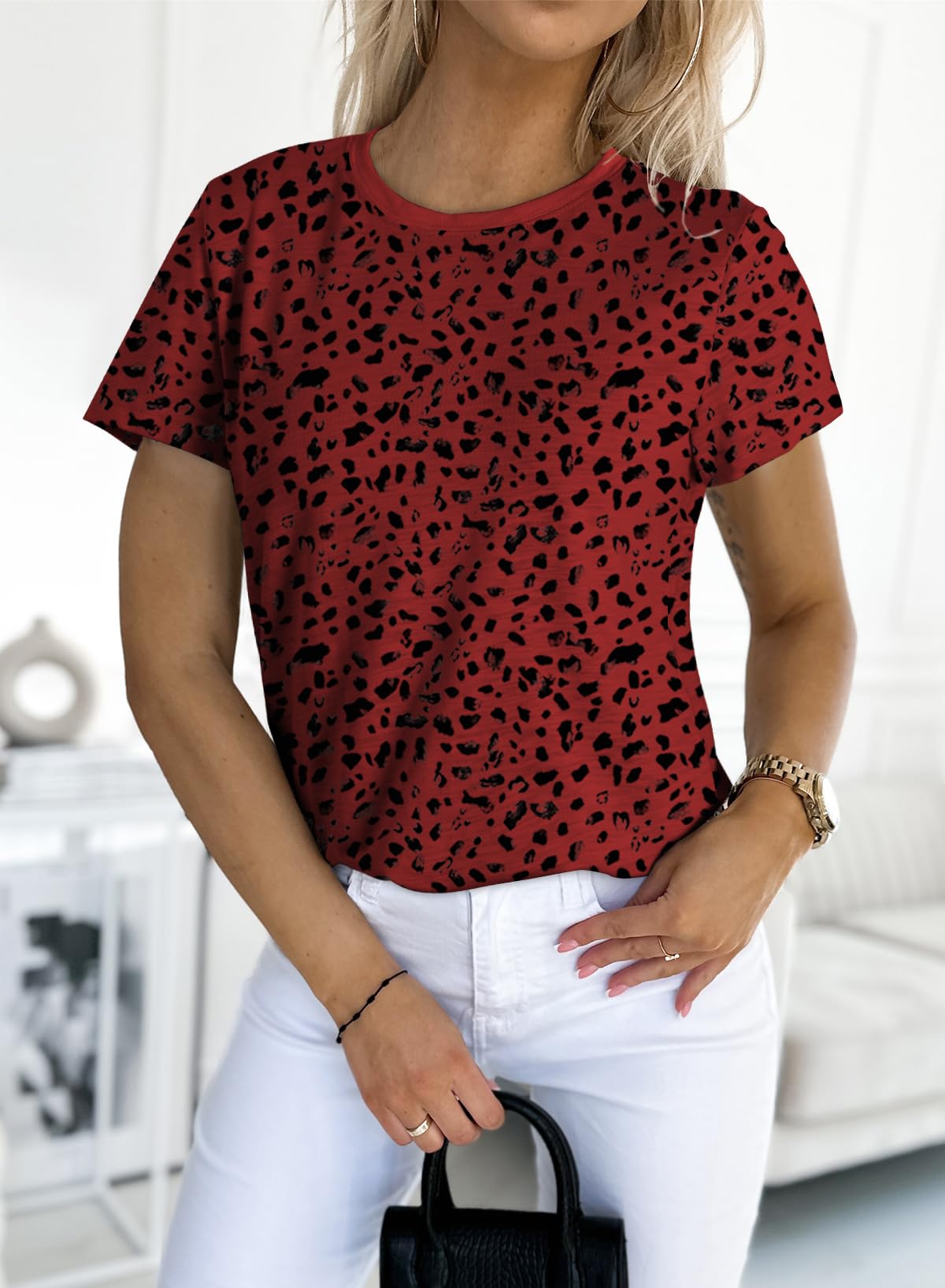 Women's Cheetah Print Crew Neck Short Sleeve T Shirt