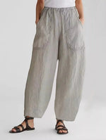 Solid Patched Pockets Casual Pants
