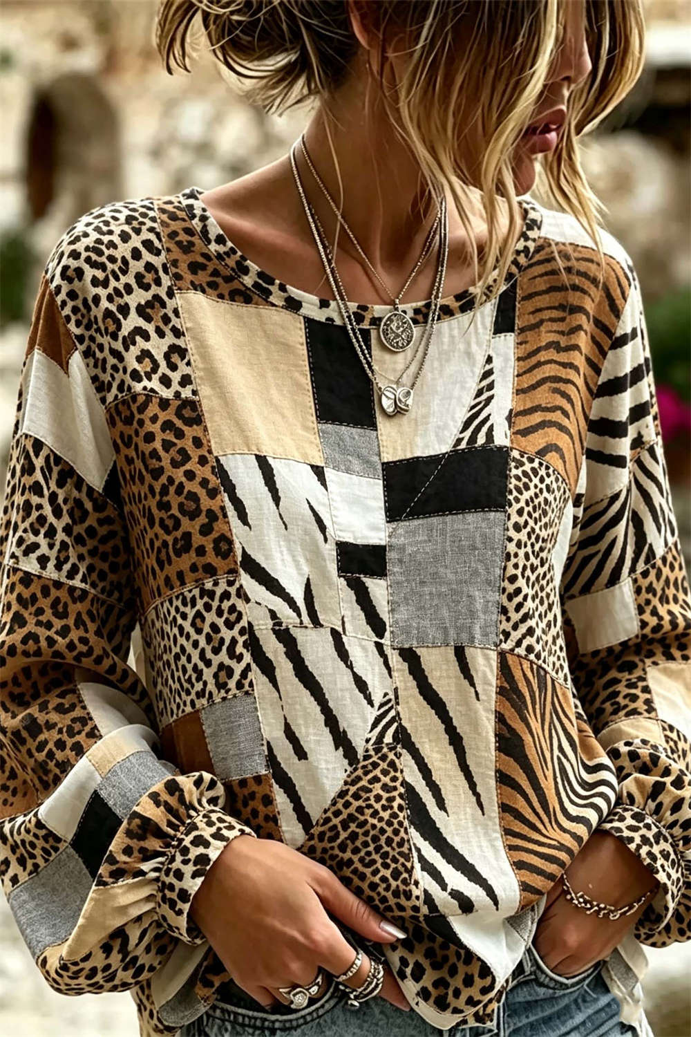 Women's Multi Animal Patchwork Round Neck Long Sleeves Blouse