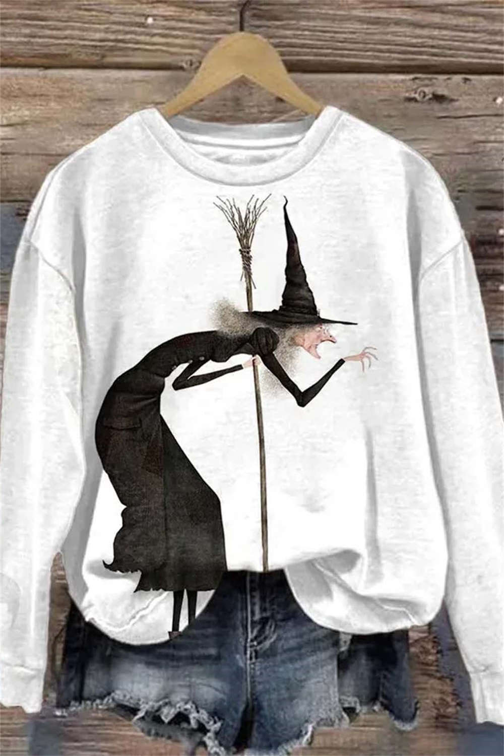 White Halloween Witch Print Round Neck Sweatshirt