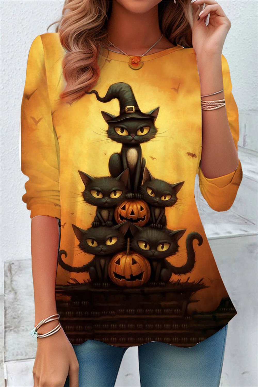 Women's Halloween Yellow Cat Pumpkin Print Round Neck 3/4 Sleeve Top
