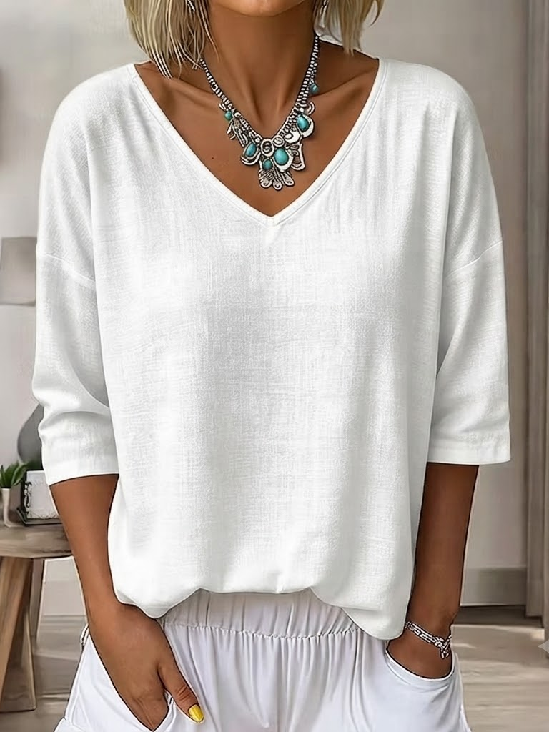 White Solid Plain V-Neck Three Quarter Loose Casual Women T-shirt