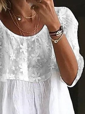 Women's Lace Embroidery PatchworkLoose Crew Neck Split Joint Shirt