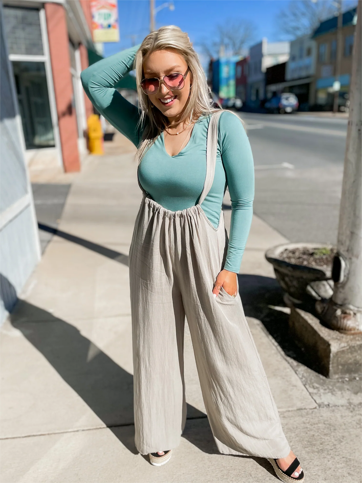 Soft Loose Solid Color Wide Leg Jumpsuit