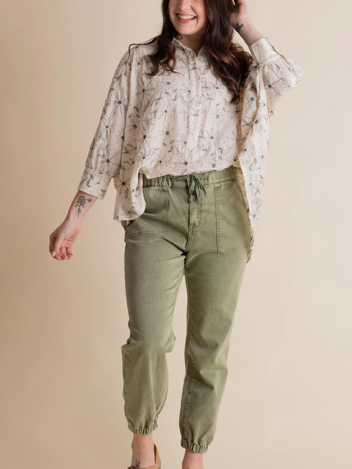Women's Textured Bloom Button Up Top