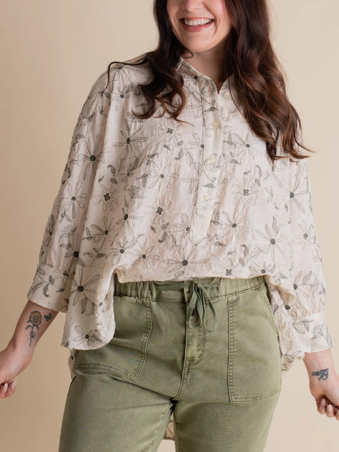 Women's Textured Bloom Button Up Top