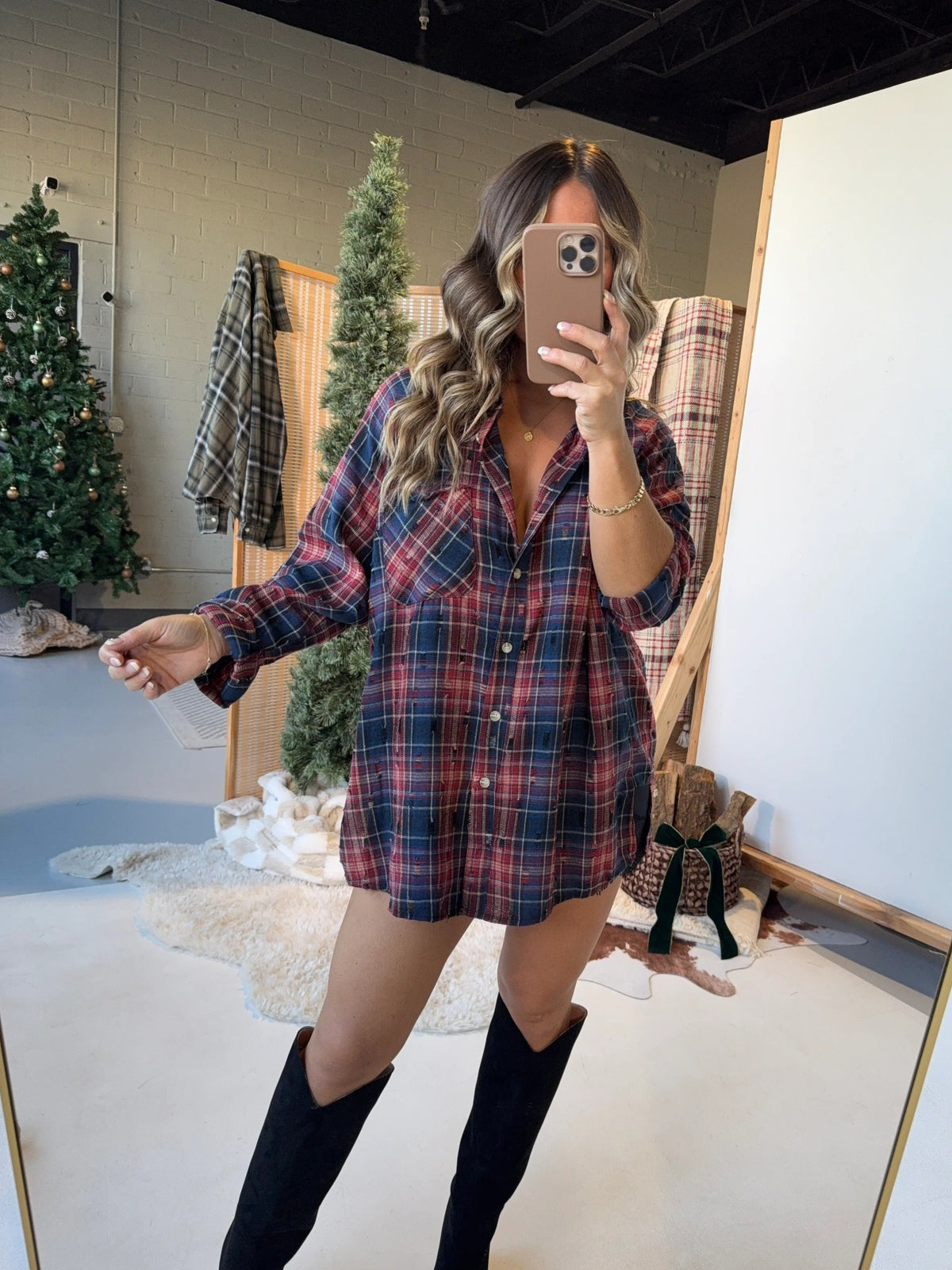 Women's Vintage Distressed Plaid Shirt