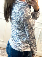 Women's Camo Print Pullover