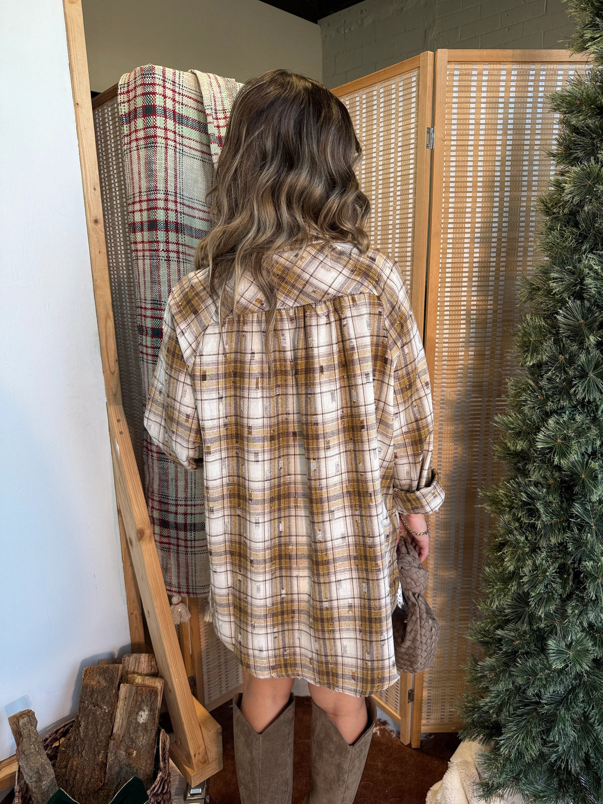Women's Vintage Distressed Plaid Shirt