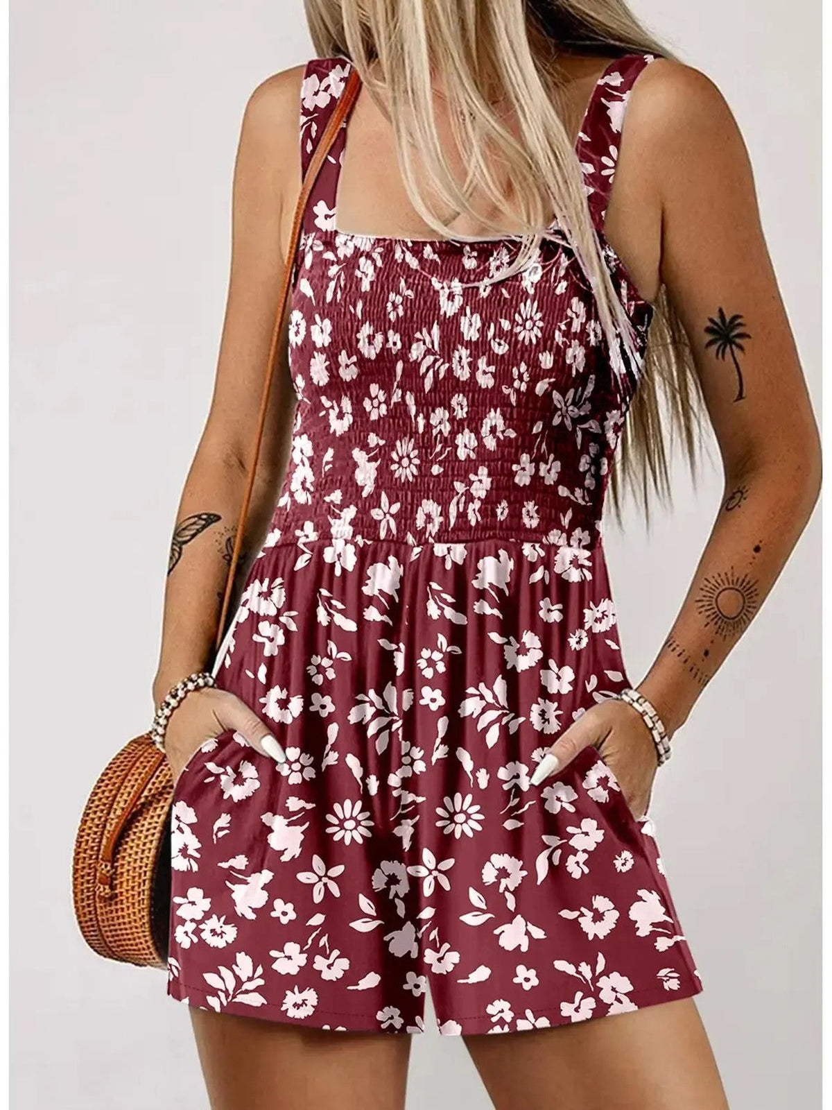 Women's Sleeveless Loose Floral Print Romper with Pockets