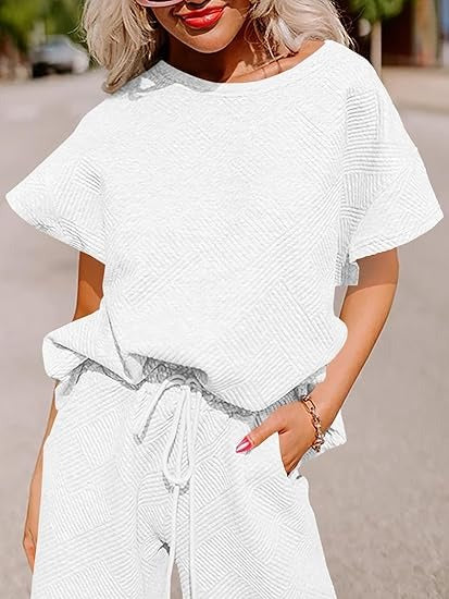 Women's Short Sleeve Tops and Cropped Wide Leg Pants Sweatsuit