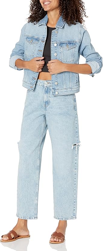 The DropJai Cropped Denim Chic Jacket