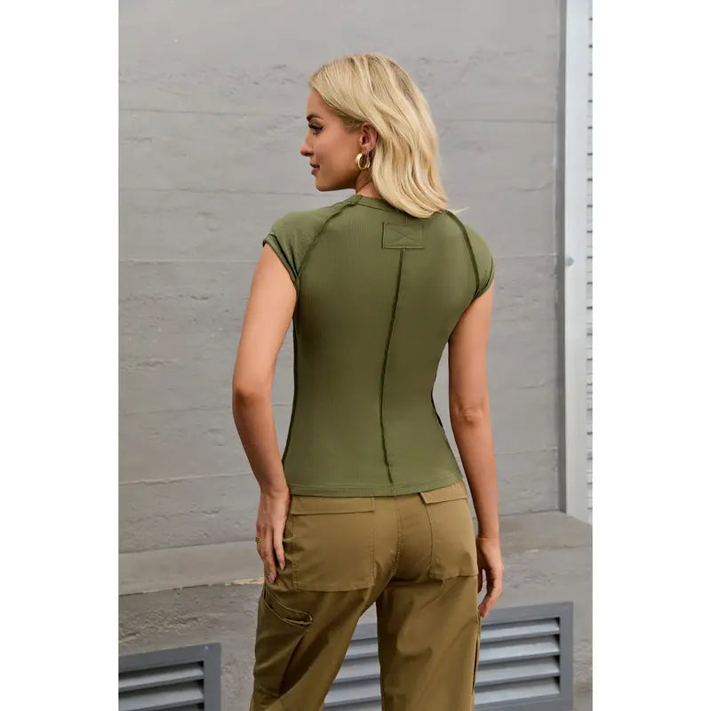 Women’s Summer Casual Crew Neck Fitted Sleeveless Top